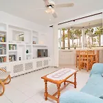 Large One Bed Апартаменти Нерха