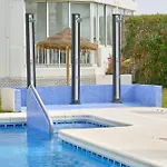Апартаменти Large One Bed