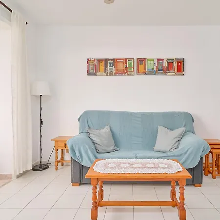 Large One Bed Apartment