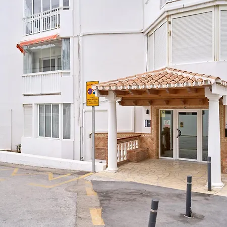 Large One Bed Appartement Nerja