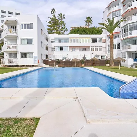 Large One Bed نيرخا