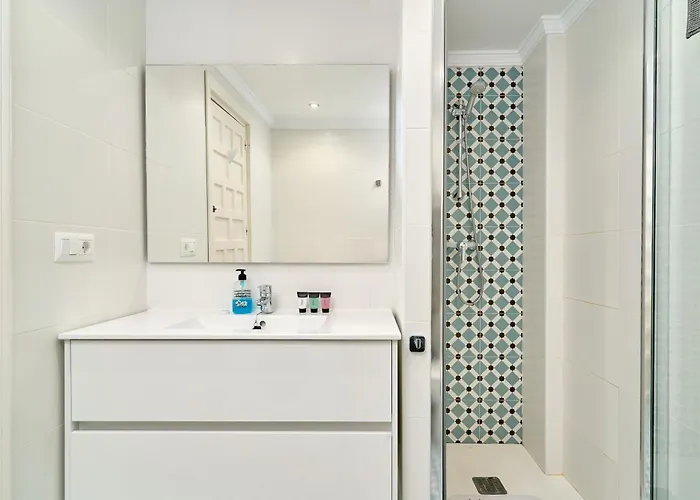 Large One Bed * Nerja