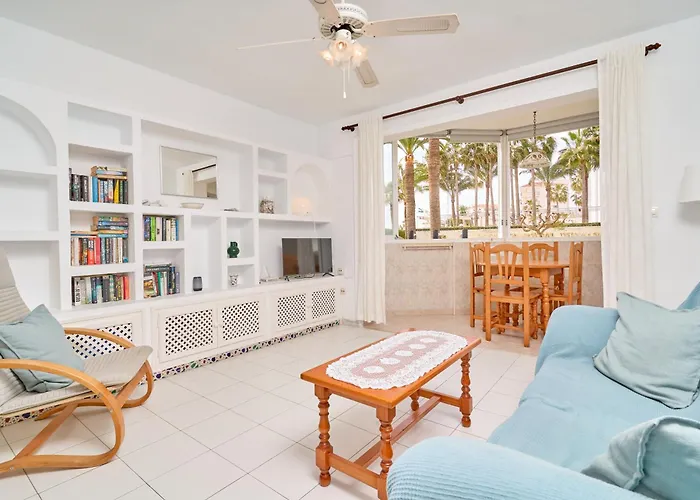 Large One Bed Appartement Nerja